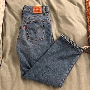 Levi's ribcage straight ankle jean size 28